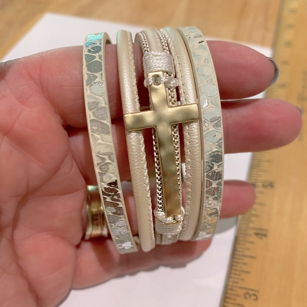 Beautiful cream and gold wrap bracelet with gold magnetic closure
